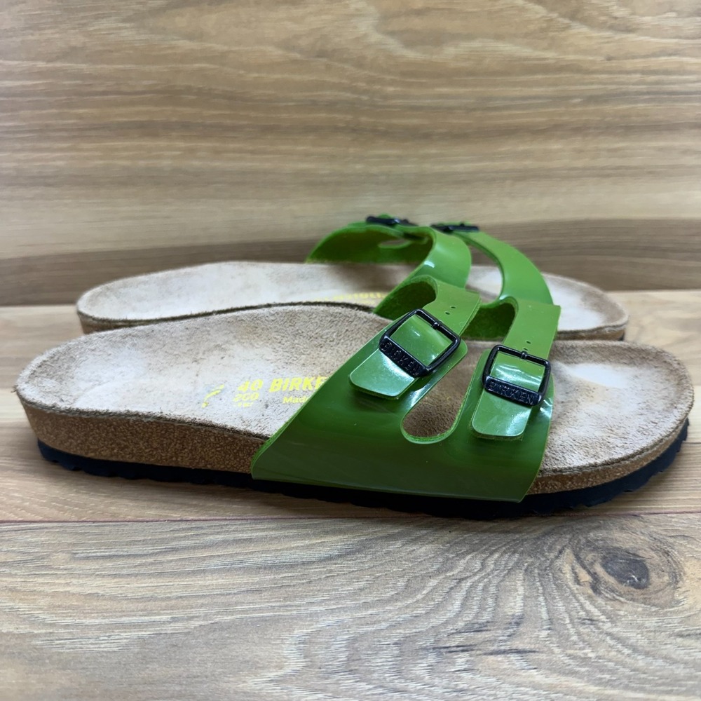Birkenstock Ibiza Green Glossy Sandals Womens 9 N EU 40 Slide Resort Vacation
